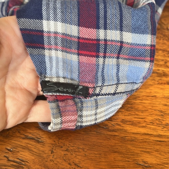 Seven 7 Premium Quality Brand Plaid Womem’s Long Sleeve Button Up Shirt -Size L - Picture 4 of 9